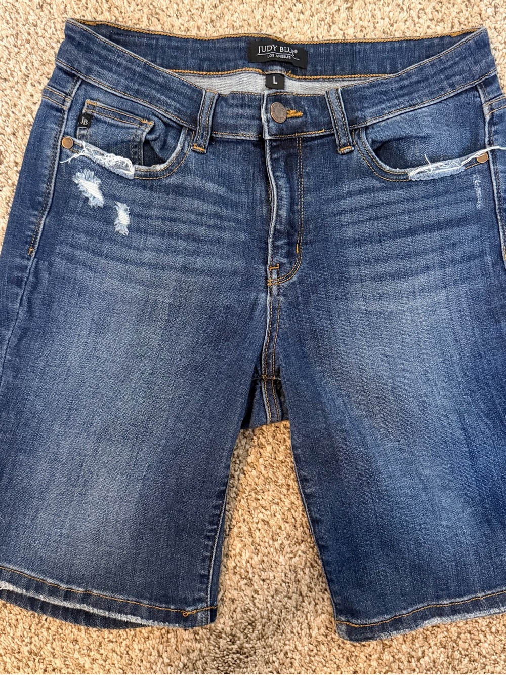 Judy Blue Women's Dark Blue Distressed Denim Shorts Size L